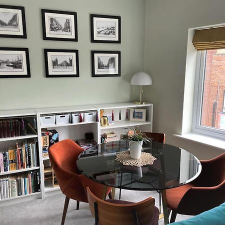 The Flat On Humber Street Apartment Kingston upon Hull Bagian luar foto