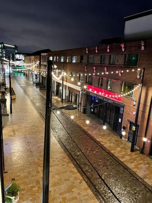 The Flat On Humber Street Apartment Kingston upon Hull Bagian luar foto