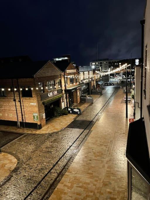 The Flat On Humber Street Apartment Kingston upon Hull Bagian luar foto