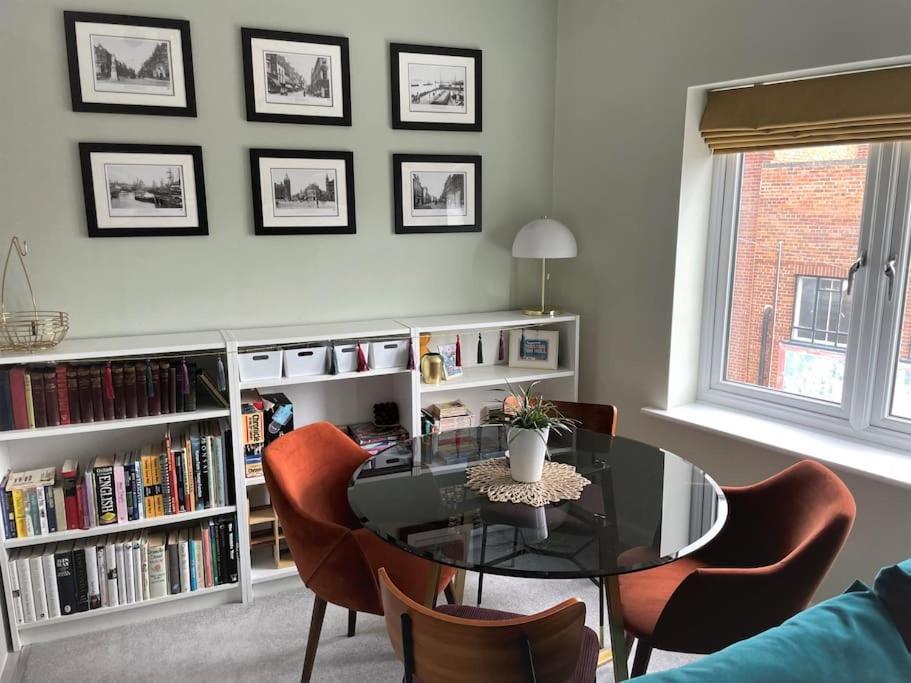 The Flat On Humber Street Apartment Kingston upon Hull Bagian luar foto