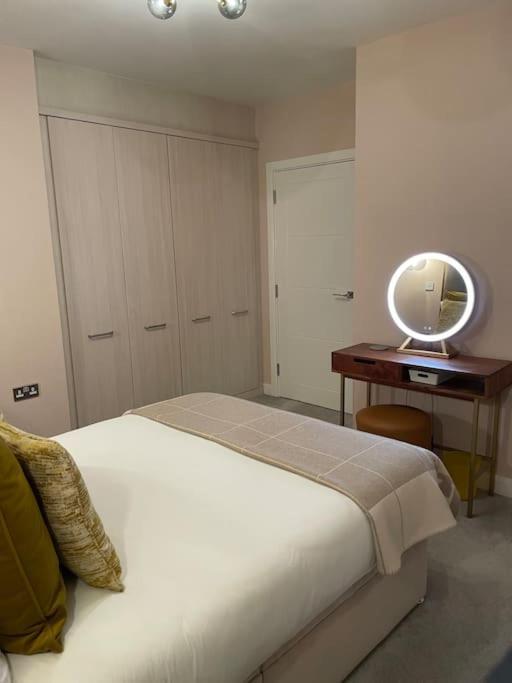 The Flat On Humber Street Apartment Kingston upon Hull Bagian luar foto